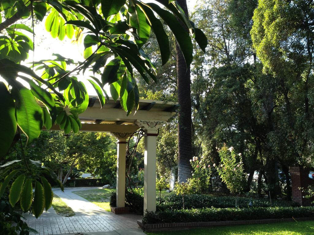 The Bissell House Bed & Breakfast Pasadena Dış mekan fotoğraf