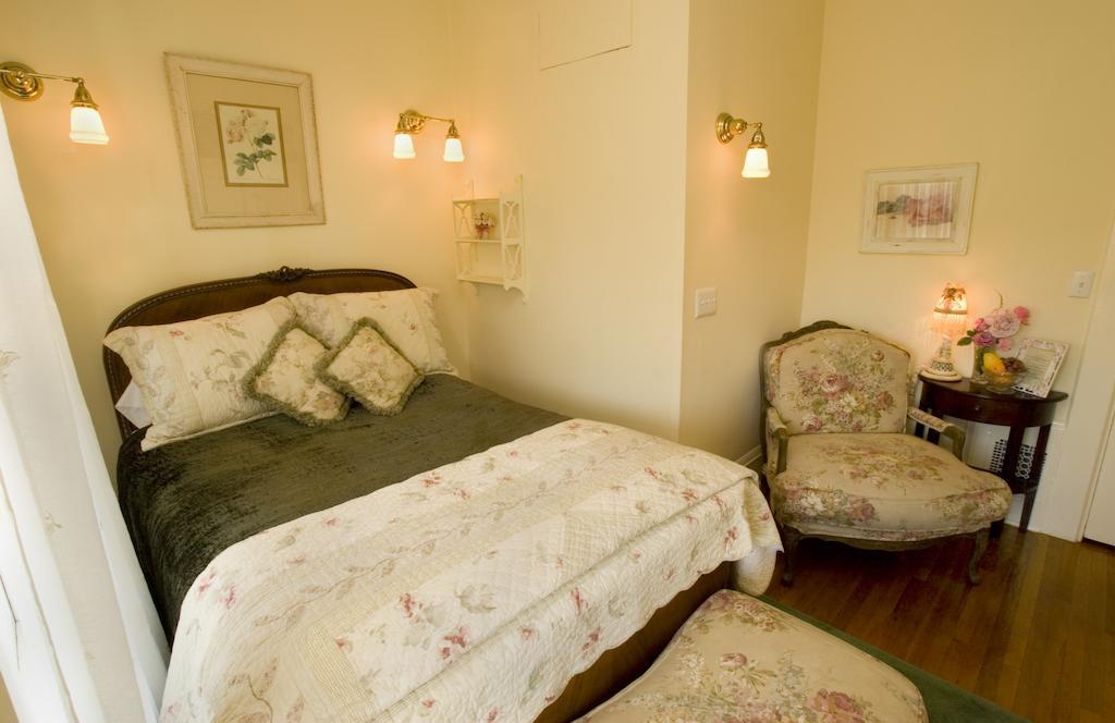 The Bissell House Bed & Breakfast Pasadena Dış mekan fotoğraf