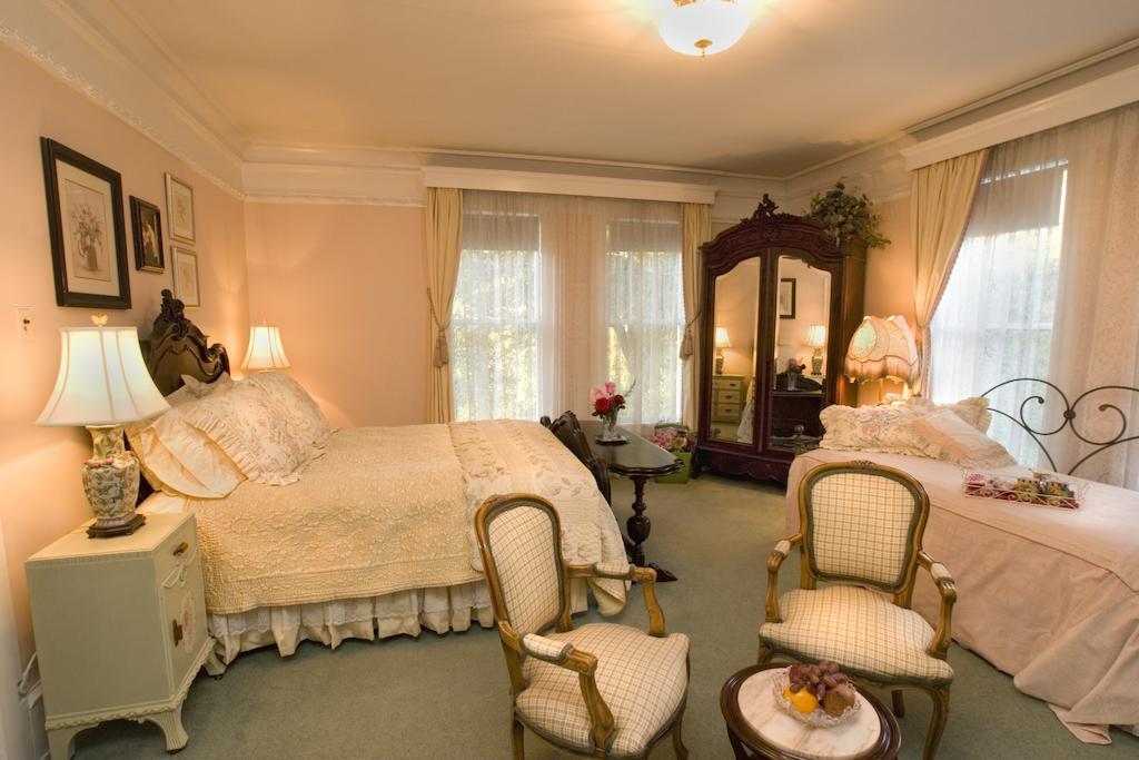 The Bissell House Bed & Breakfast Pasadena Dış mekan fotoğraf